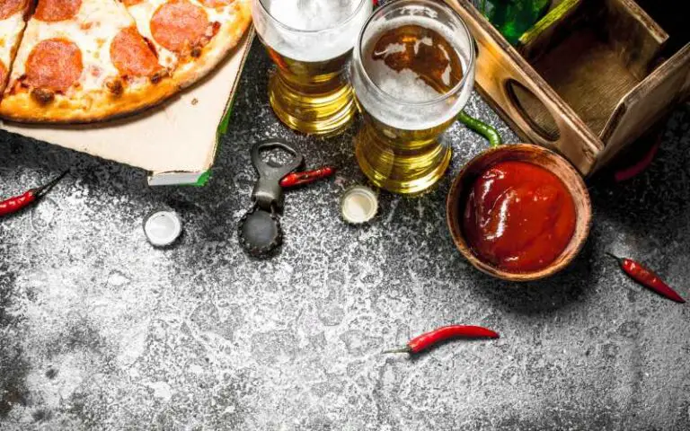 What Hot Sauce Does Pizza Hut Use? (Read This First)