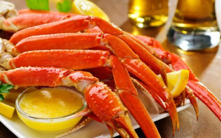 How Many Crab Legs in a Pound? (Read Before Buying)